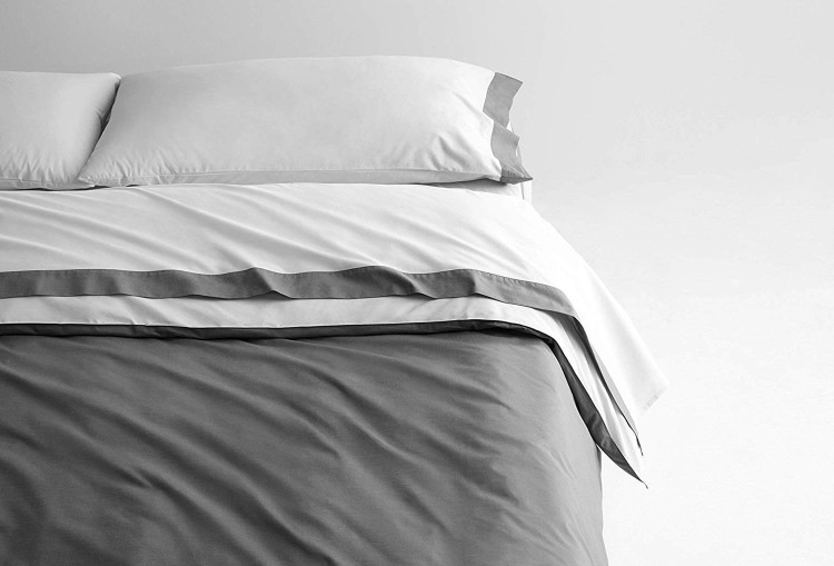 Casper Sleep Soft and Durable Supima Cotton Sheet Set, Full, White/Slate